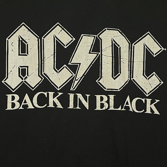 AC/DC Back in Black Rock T-shirt, size 2XL - Picture 3 of 4